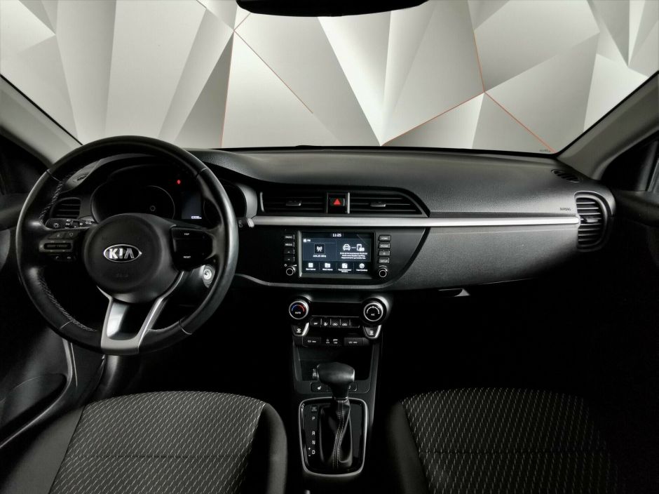 Kia Rio 1.6 АКПП, 2018, 60 000 км фото 8