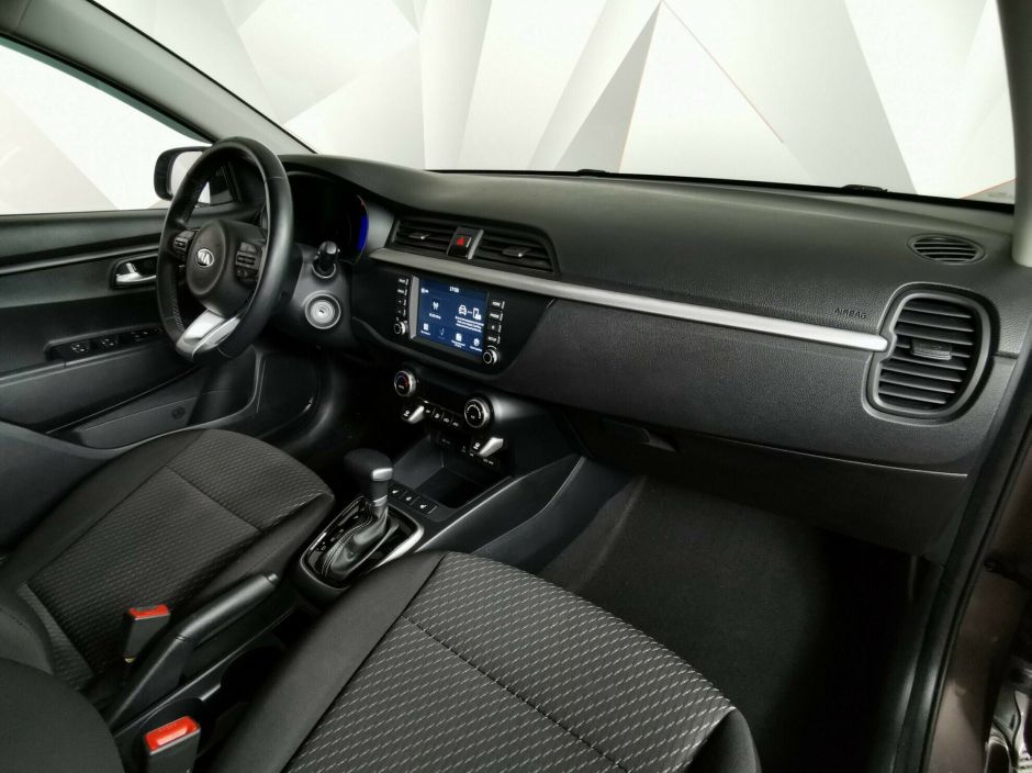 Kia Rio 1.6 АКПП, 2018, 74 000 км фото 6