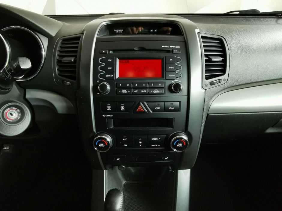 Kia Sorento 2.4 АКПП, 2010, 155 000 км фото 4