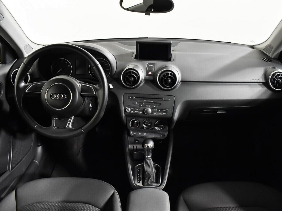 Audi A1 1.4 РКПП, 2014, 116 000 км фото 6