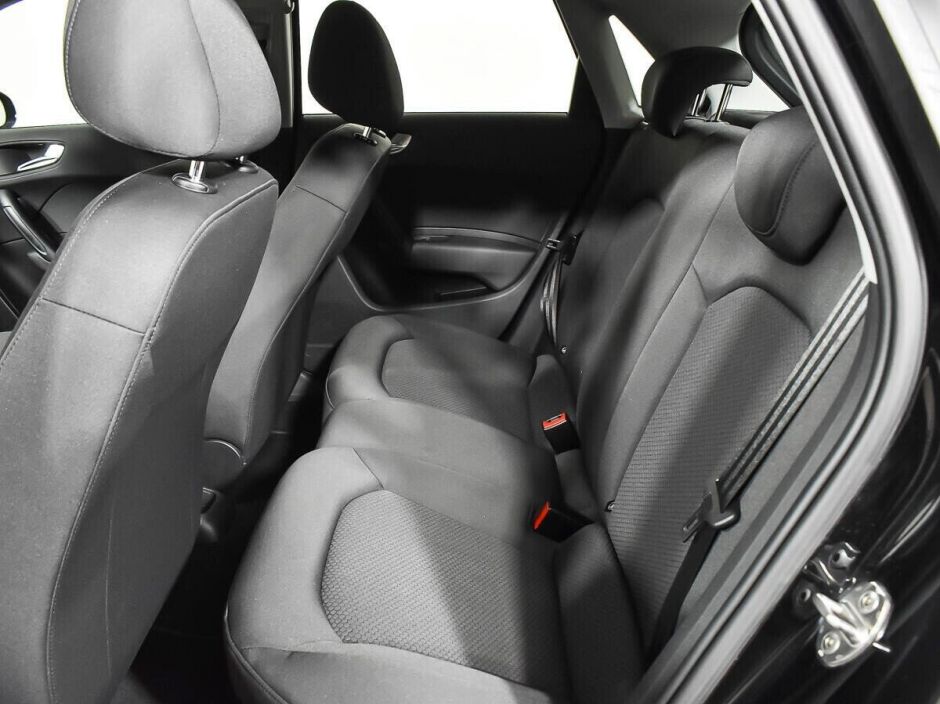 Audi A1 1.4 РКПП, 2014, 116 000 км фото 10