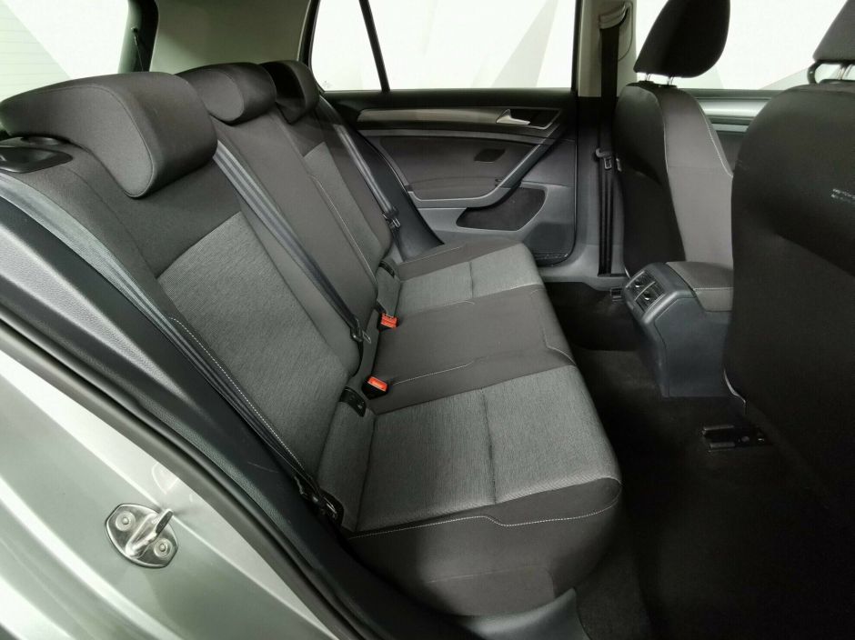 Volkswagen Golf 1.2 МКПП, 2013, 120 000 км фото 9