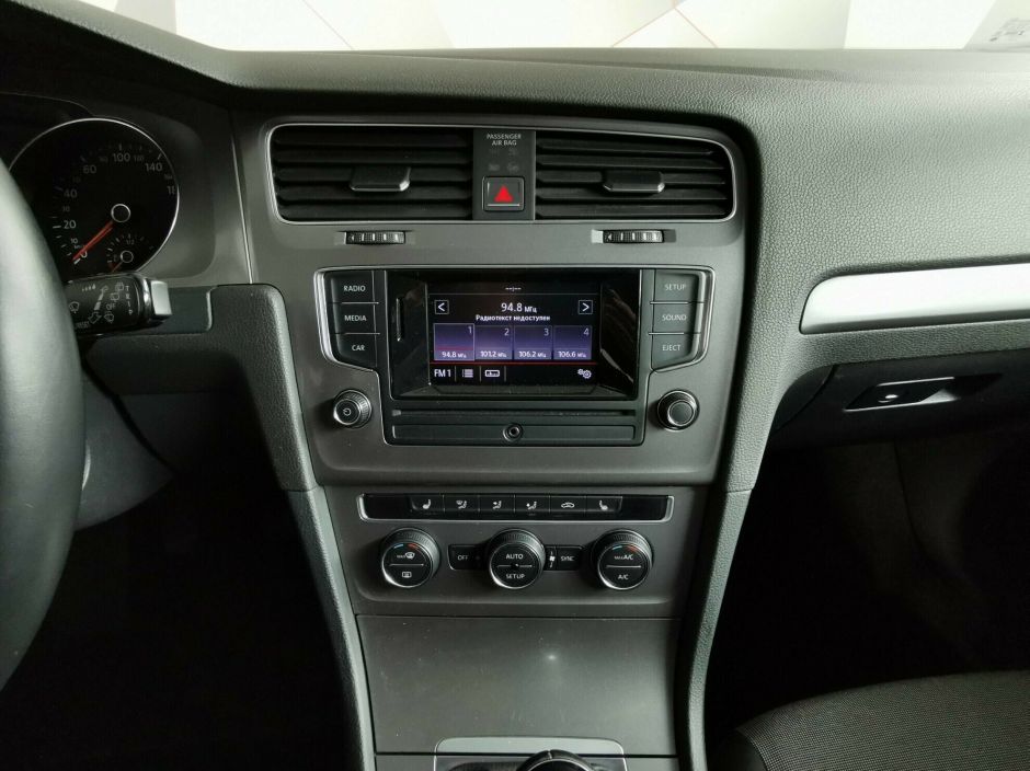 Volkswagen Golf 1.2 МКПП, 2013, 120 000 км фото 10