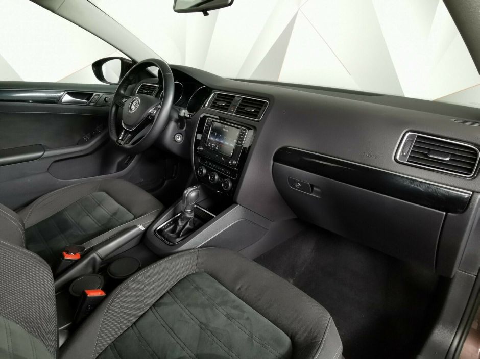 Volkswagen Jetta 1.4 РКПП, 2018, 59 000 км фото 6