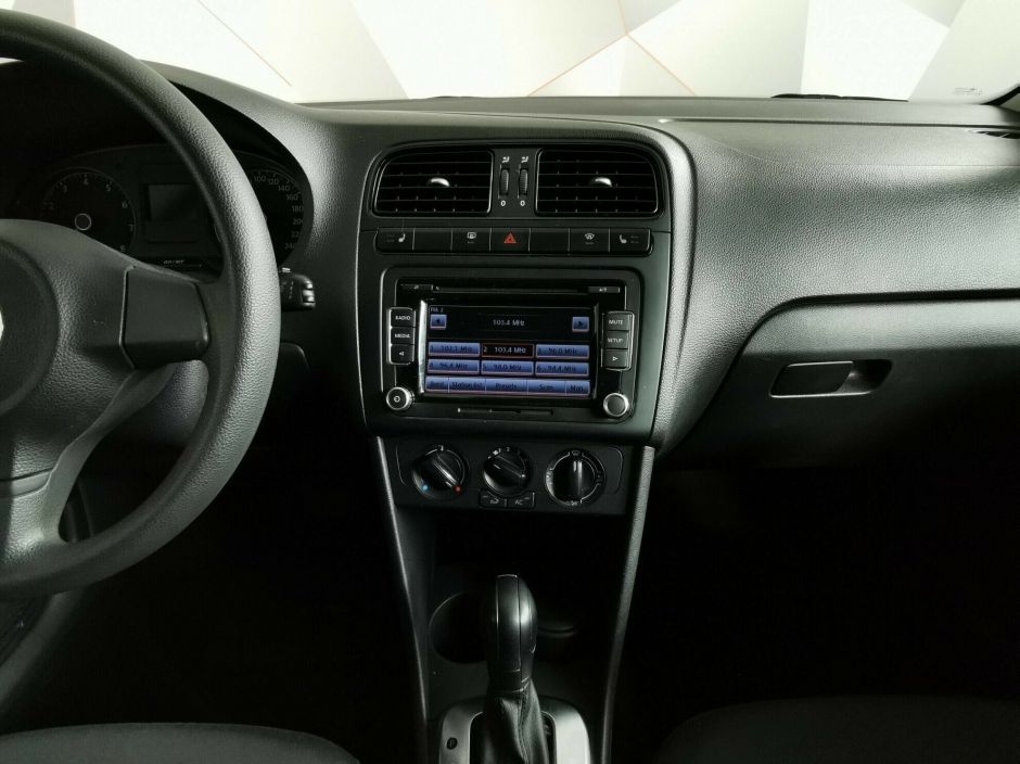 Volkswagen Polo 1.6 АКПП, 2014, 115 000 км фото 8
