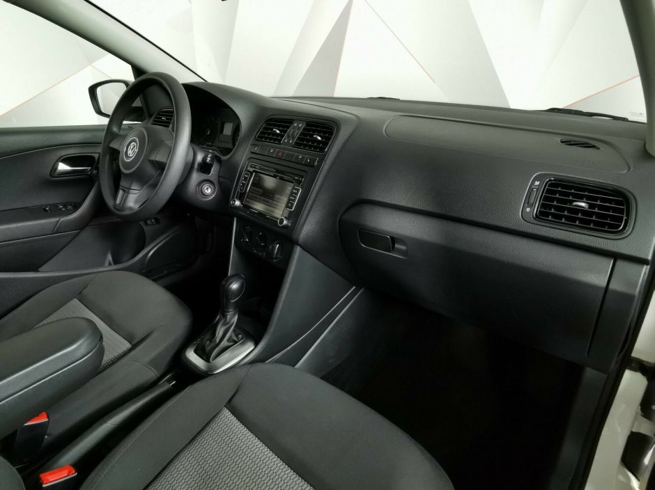 Volkswagen Polo 1.6 АКПП, 2014, 115 000 км фото 9