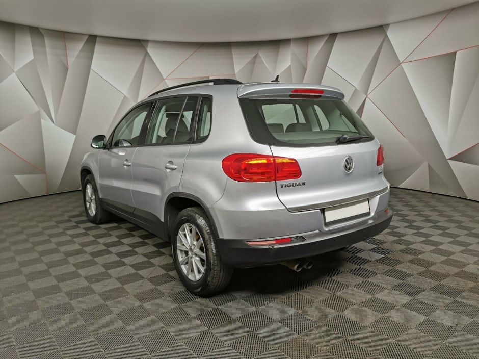 Volkswagen Tiguan 1.4 МКПП, 2012, 136 000 км фото 4