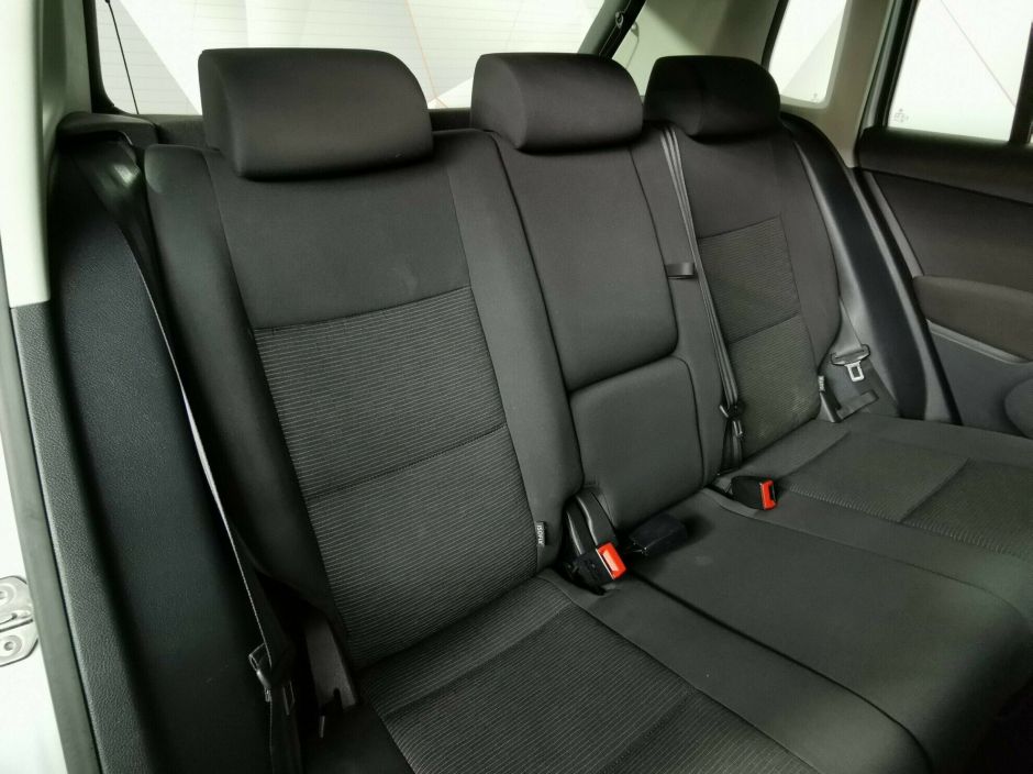 Volkswagen Tiguan 1.4 МКПП, 2012, 136 000 км фото 11