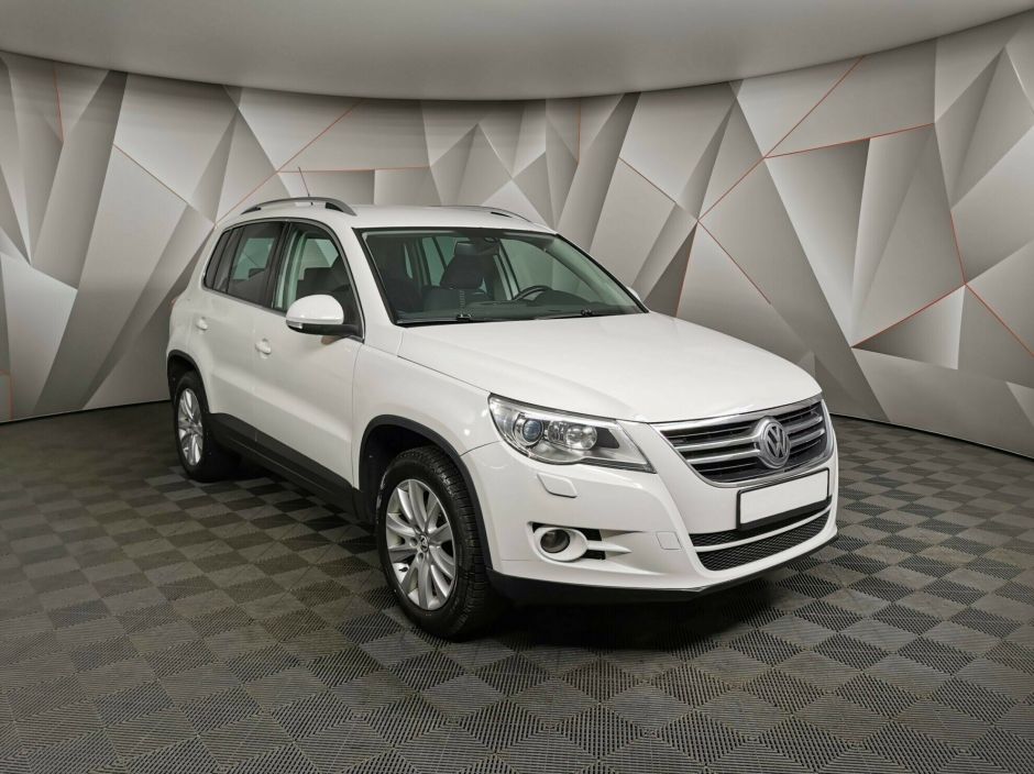 Volkswagen Tiguan 2.0 АКПП, 2011, 156 000 км фото 3