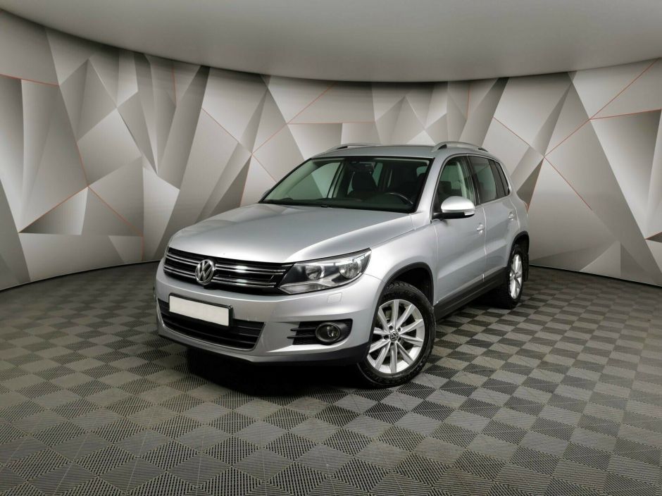 Volkswagen Tiguan 2.0 АКПП, 2013, 119 000 км фото 1