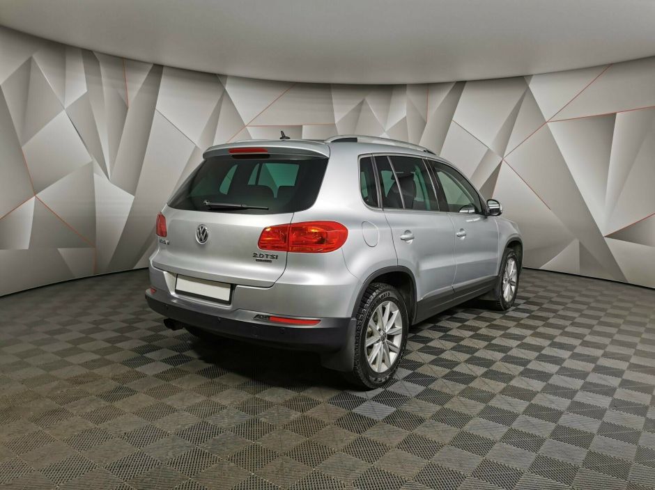Volkswagen Tiguan 2.0 АКПП, 2013, 119 000 км фото 2