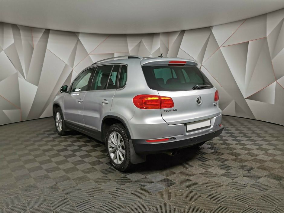 Volkswagen Tiguan 2.0 АКПП, 2013, 119 000 км фото 4