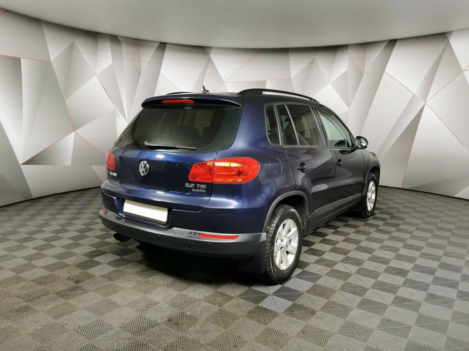 Volkswagen Tiguan 2.0 АКПП, 2013, 133 000 км фото 4