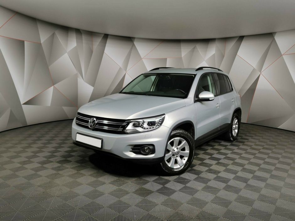 Volkswagen Tiguan 2.0 АКПП, 2013, 133 000 км фото 1