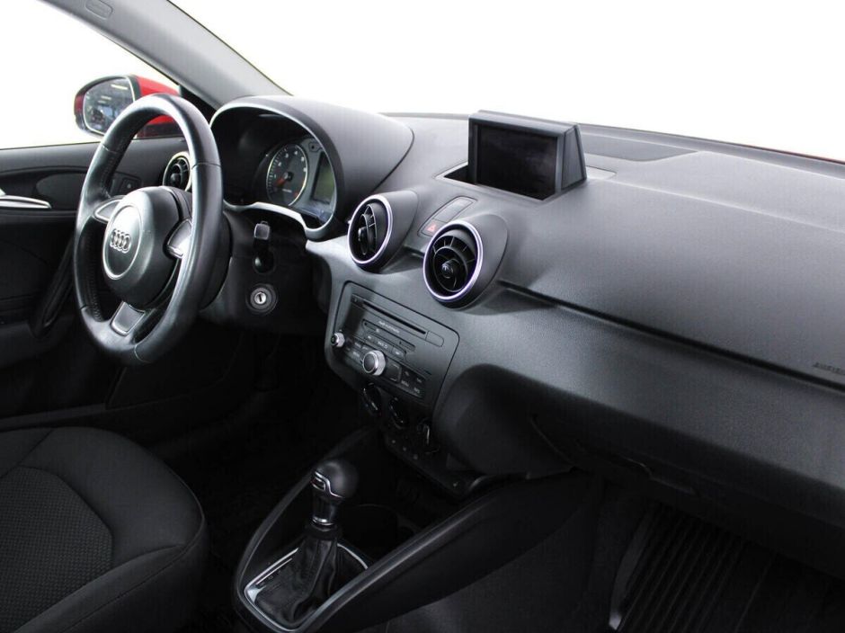 Audi A1 1.4 РКПП, 2014, 116 000 км фото 8