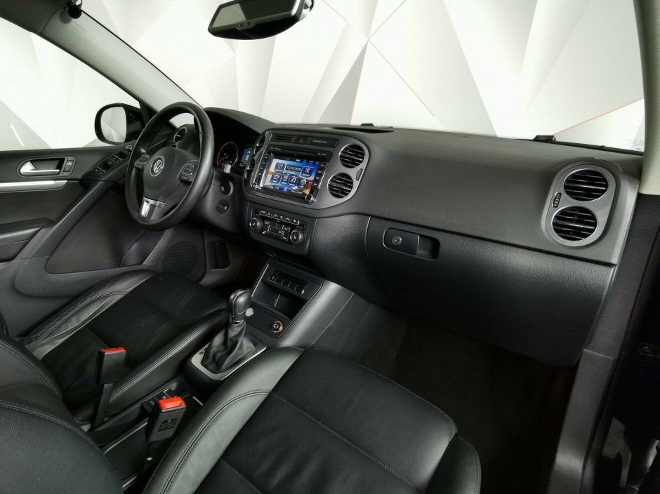 Volkswagen Tiguan 2.0 АКПП, 2015, 102 000 км фото 8