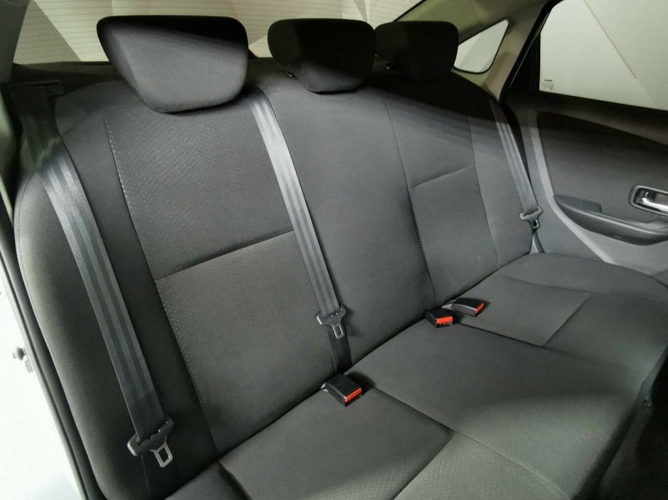 Nissan Almera 1.6 АКПП, 2016, 86 000 км фото 10