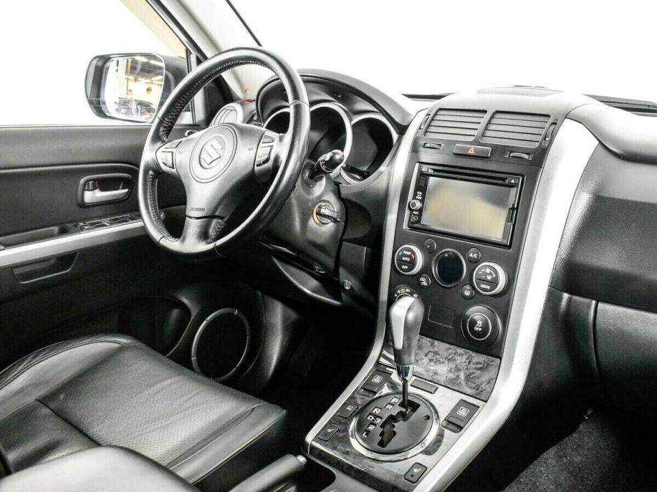 Suzuki Grand Vitara 2.4 АКПП, 2010, 157 000 км фото 6