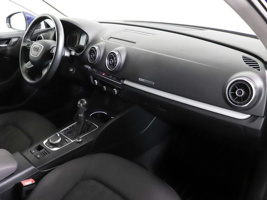 Audi A3 1.4 РКПП, 2016, 95 000 км фото 9