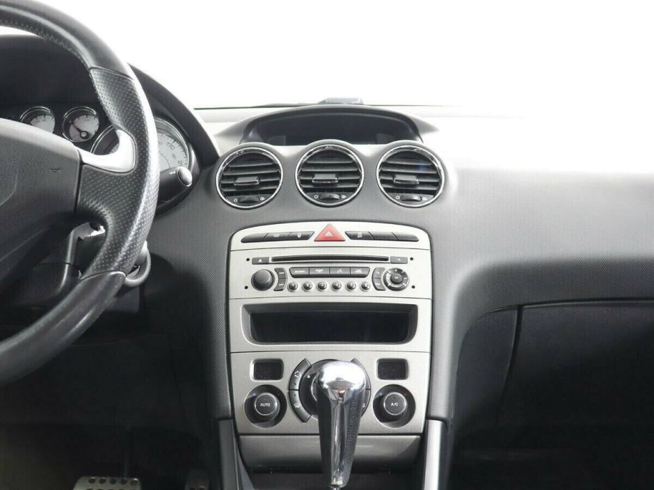 Peugeot 408 1.6 АКПП, 2011, 150 000 км фото 6