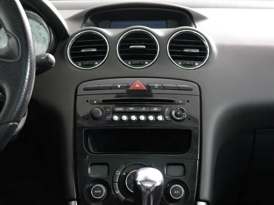 Peugeot 308 1.6 АКПП, 2013, 122 000 км фото 7