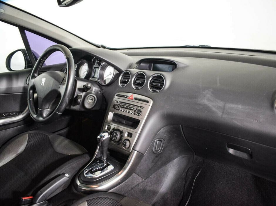 Peugeot 308 1.6 АКПП, 2011, 143 000 км фото 7