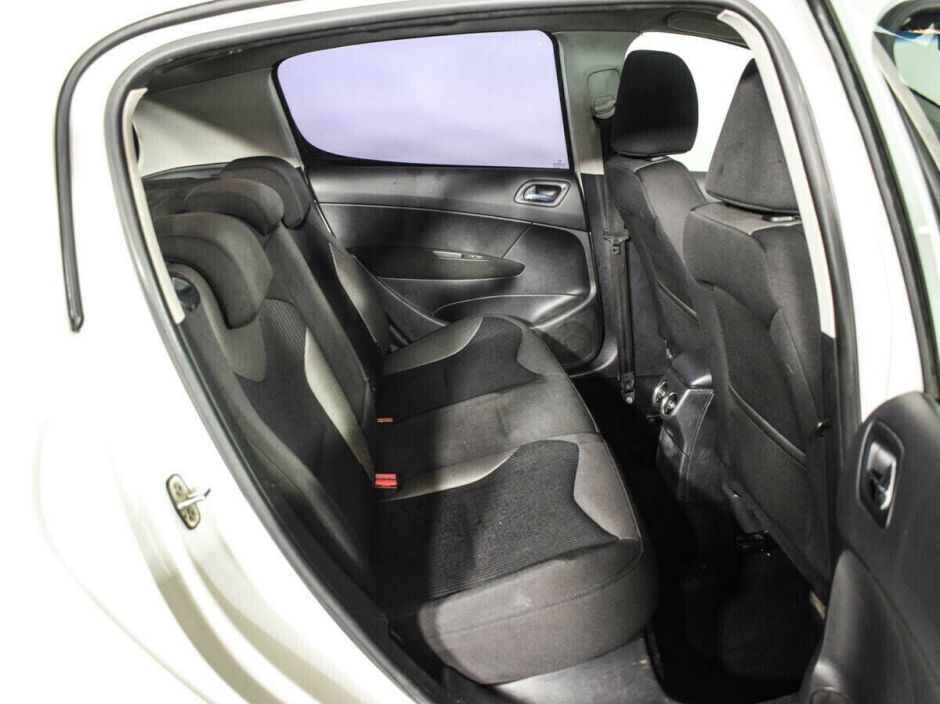 Peugeot 308 1.6 АКПП, 2011, 143 000 км фото 8