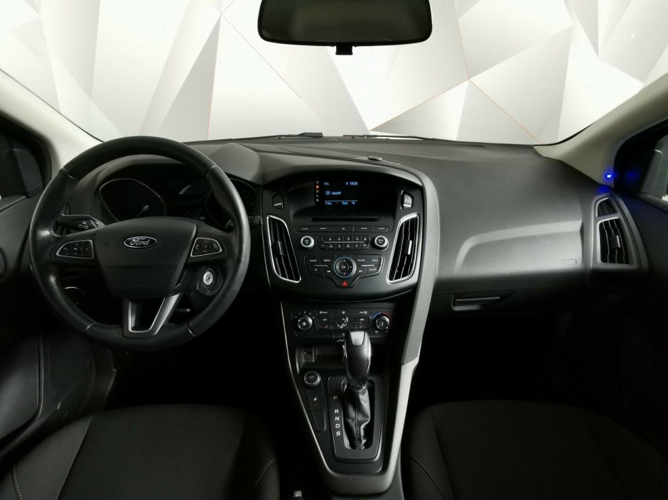 Ford Focus 1.6 АКПП, 2016, 98 000 км фото 9