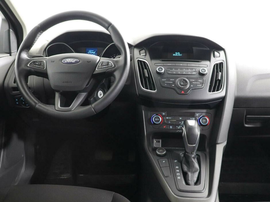 Ford Focus 1.6 РКПП, 2016, 88 000 км фото 8