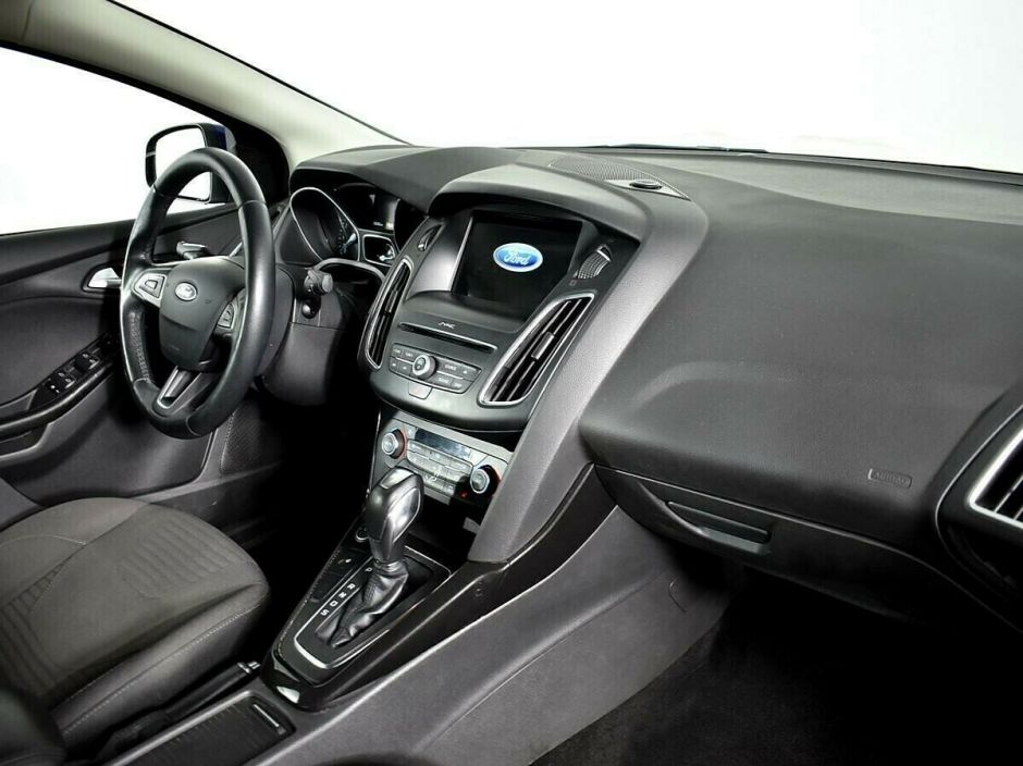 Ford Focus 1.6 РКПП, 2016, 96 000 км фото 6