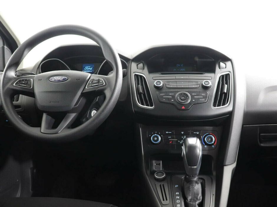 Ford Focus 1.6 РКПП, 2017, 73 000 км фото 8