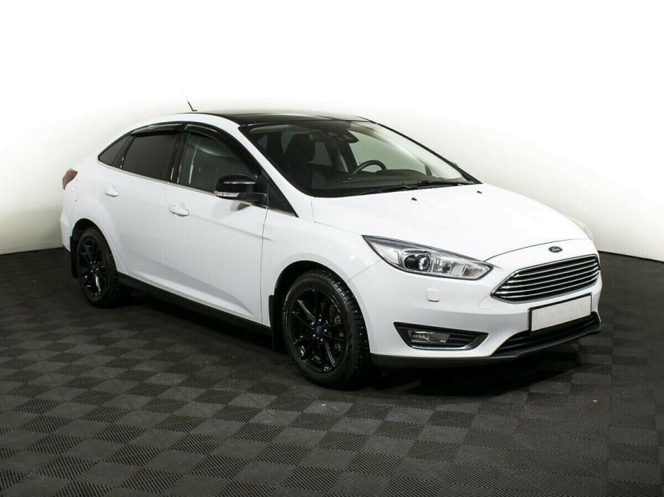 Ford Focus 1.6 РКПП, 2019, 48 000 км фото 3