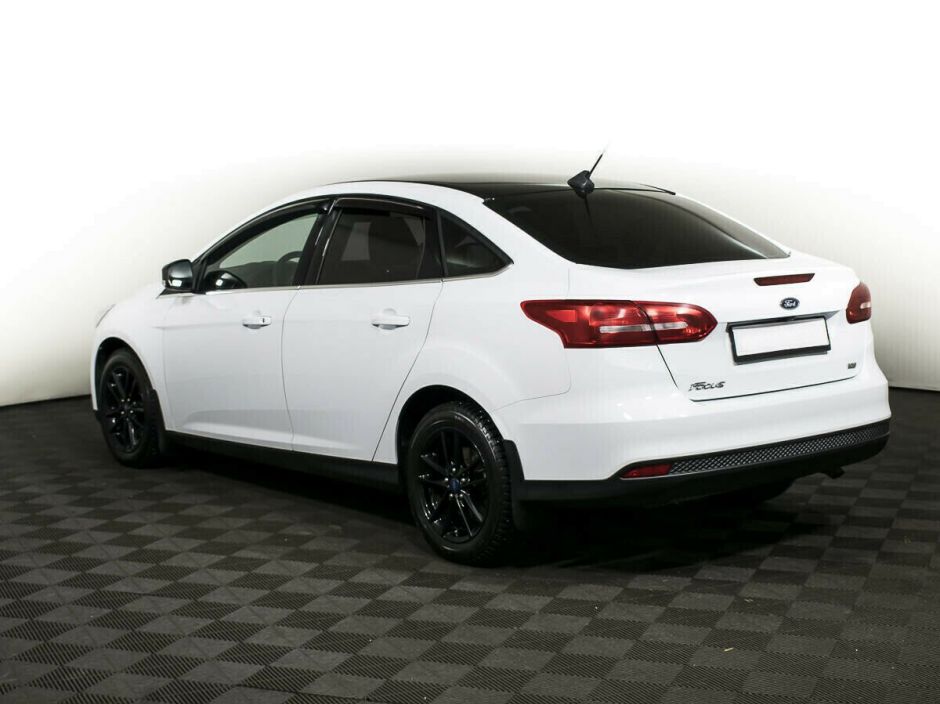 Ford Focus 1.6 РКПП, 2019, 48 000 км фото 4