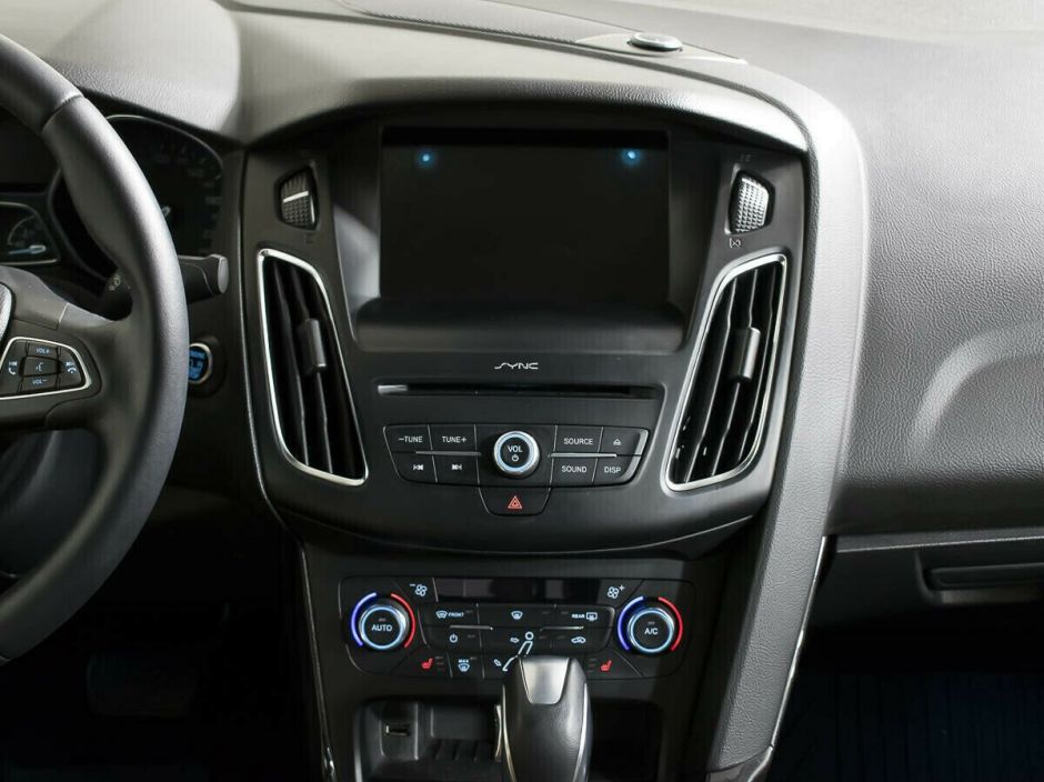 Ford Focus 1.6 РКПП, 2019, 48 000 км фото 12