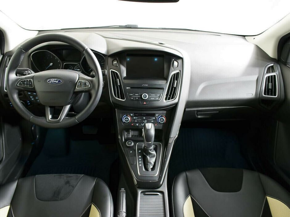 Ford Focus 1.6 РКПП, 2019, 48 000 км фото 13