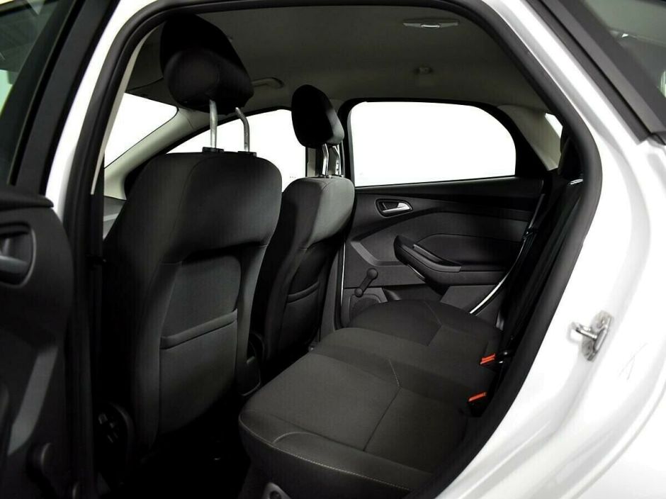 Ford Focus 1.6 РКПП, 2015, 109 000 км фото 6