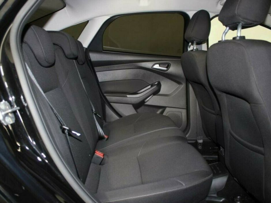 Ford Focus 1.6 РКПП, 2015, 105 000 км фото 7