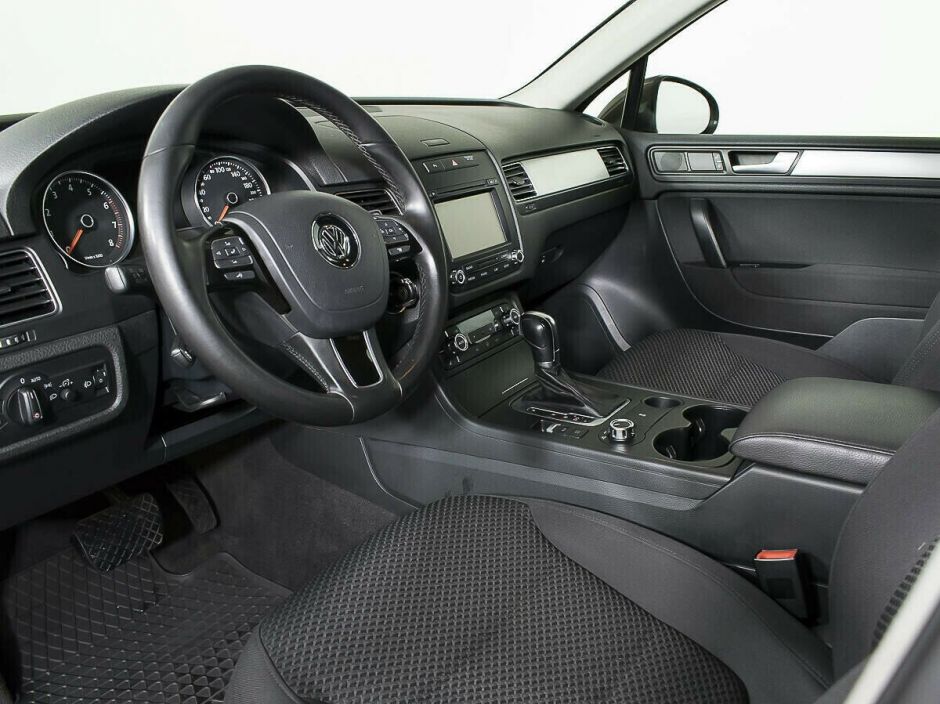 Volkswagen Touareg 3.6 АКПП, 2013, 128 000 км фото 5