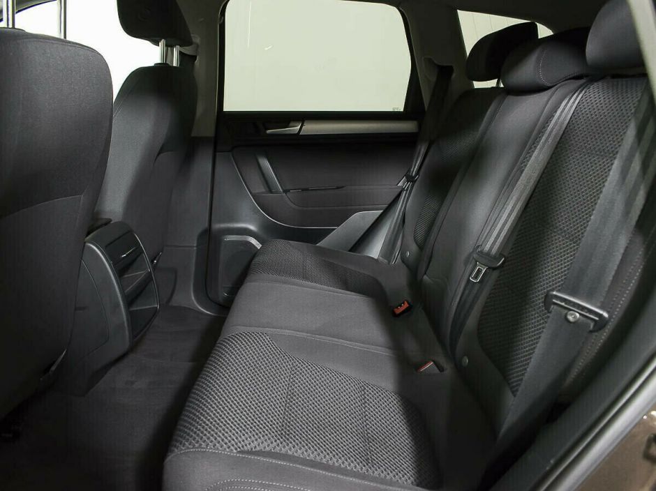 Volkswagen Touareg 3.6 АКПП, 2013, 128 000 км фото 7