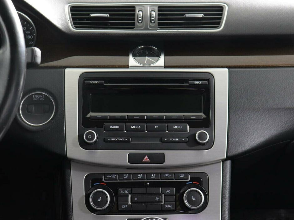 Volkswagen Passat CC 1.8 МКПП, 2011, 145 000 км фото 7