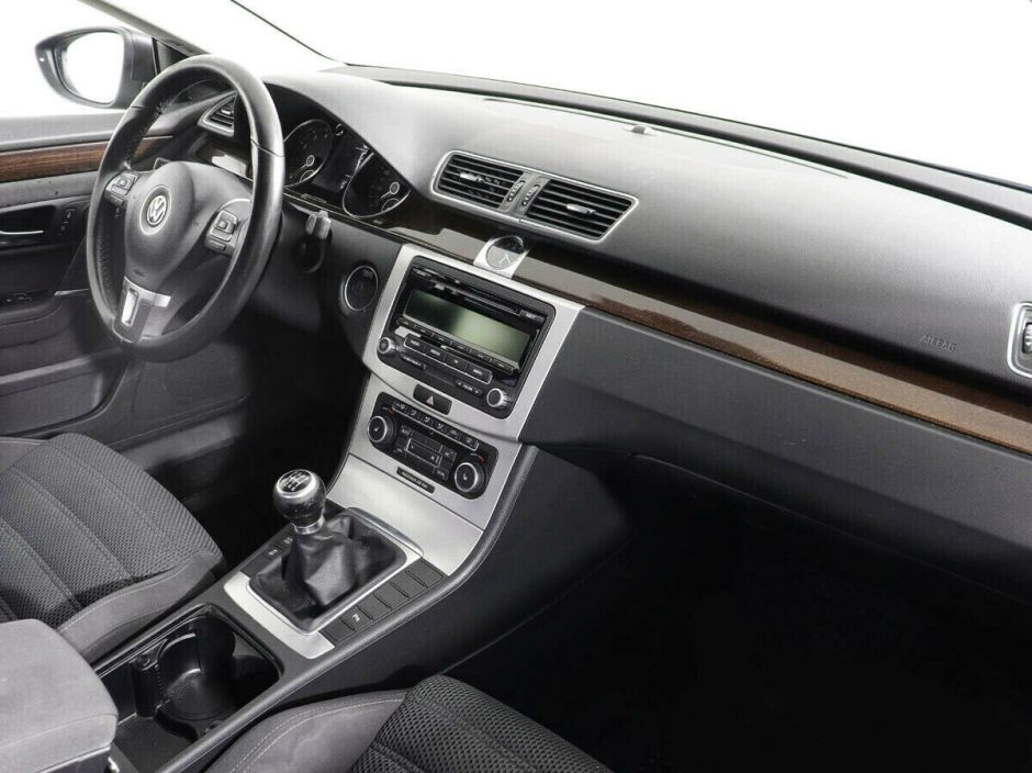 Volkswagen Passat CC 1.8 МКПП, 2011, 145 000 км фото 8