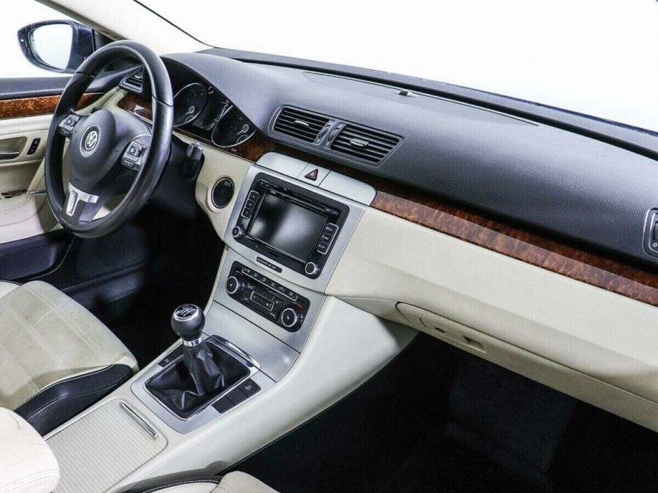 Volkswagen Passat CC 1.8 МКПП, 2011, 145 000 км фото 6