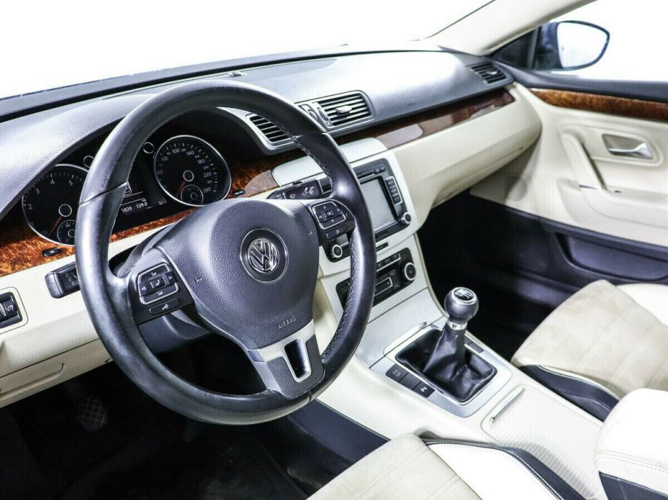 Volkswagen Passat CC 1.8 МКПП, 2011, 145 000 км фото 8