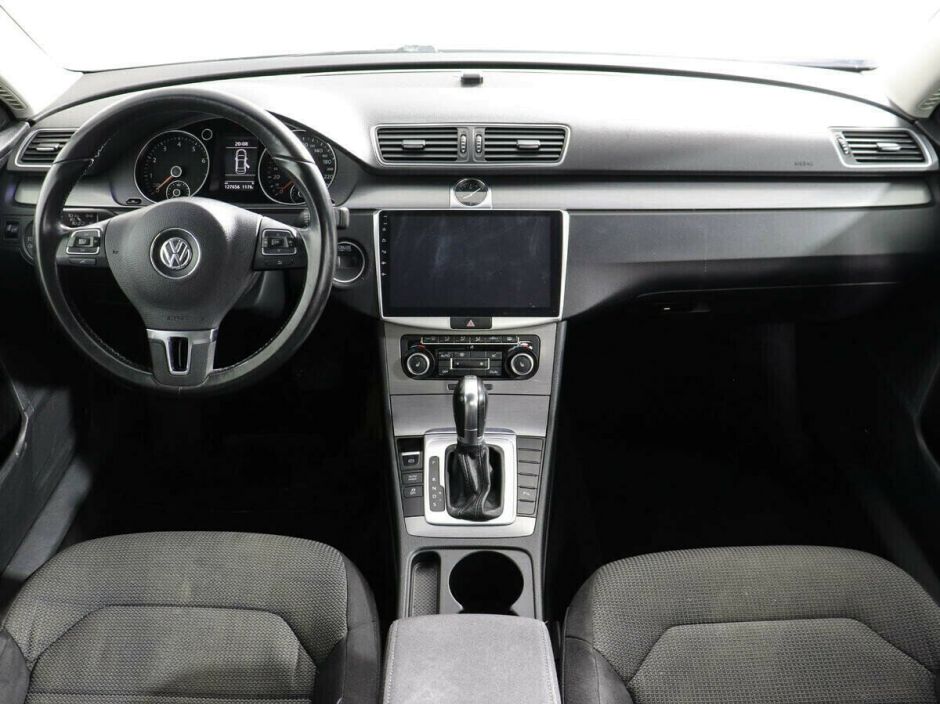 Volkswagen Passat 1.8 РКПП, 2012, 138 000 км фото 5