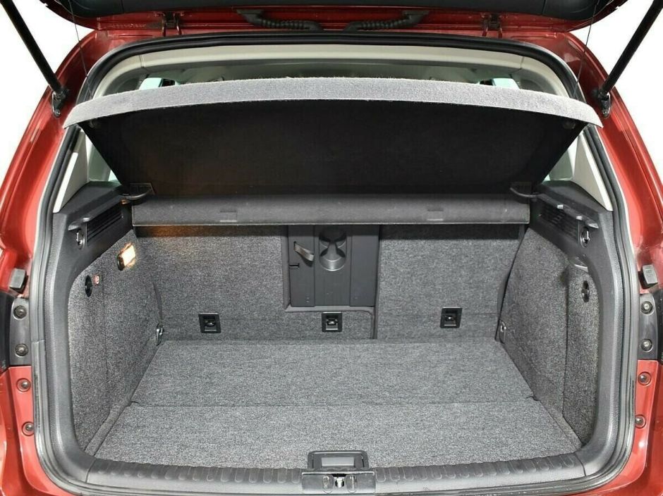 Volkswagen Tiguan 2.0 АКПП, 2011, 146 000 км фото 7