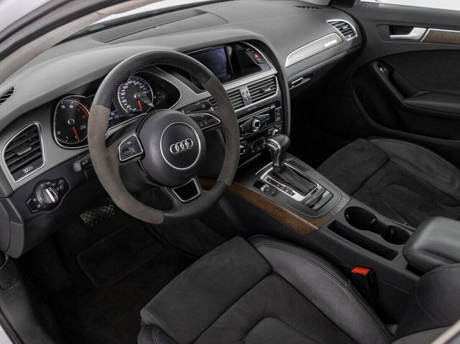 Audi A4 2.0 РКПП, 2014, 122 000 км фото 5