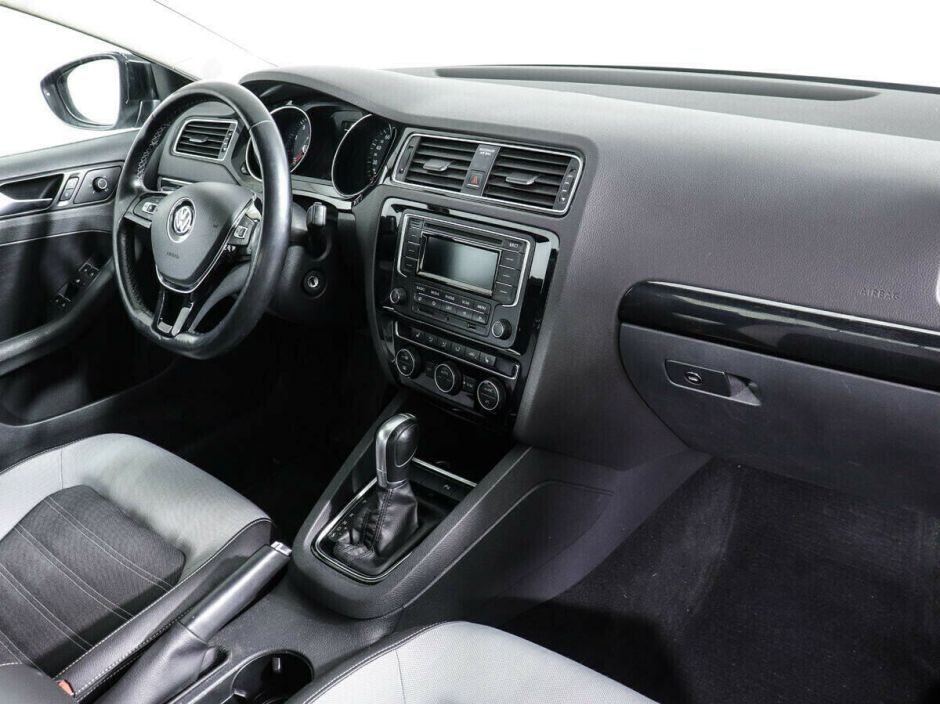 Volkswagen Jetta 1.4 РКПП, 2016, 96 000 км фото 5