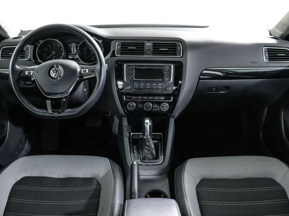 Volkswagen Jetta 1.6 АКПП, 2017, 85 000 км фото 6