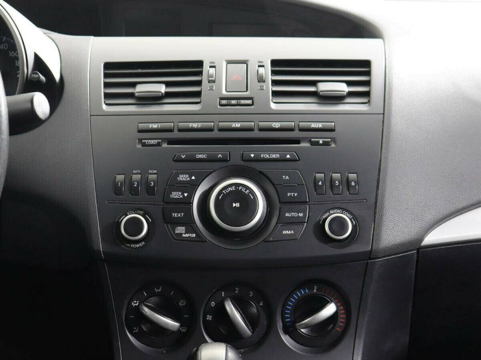 Mazda 3 1.6 АКПП, 2012, 134 000 км фото 8