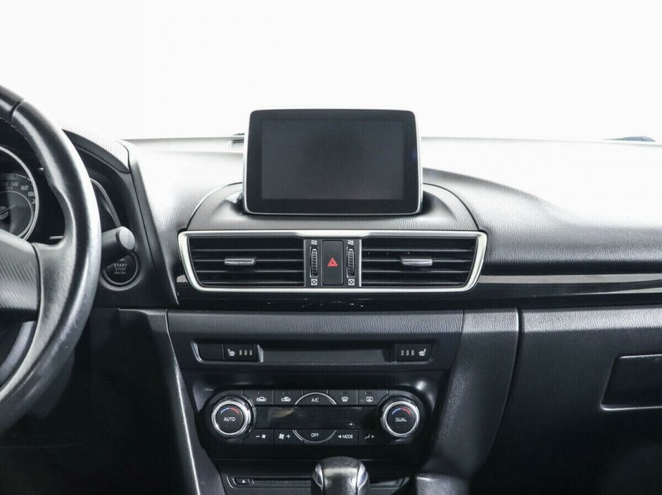 Mazda 3 1.5 АКПП, 2015, 95 000 км фото 8